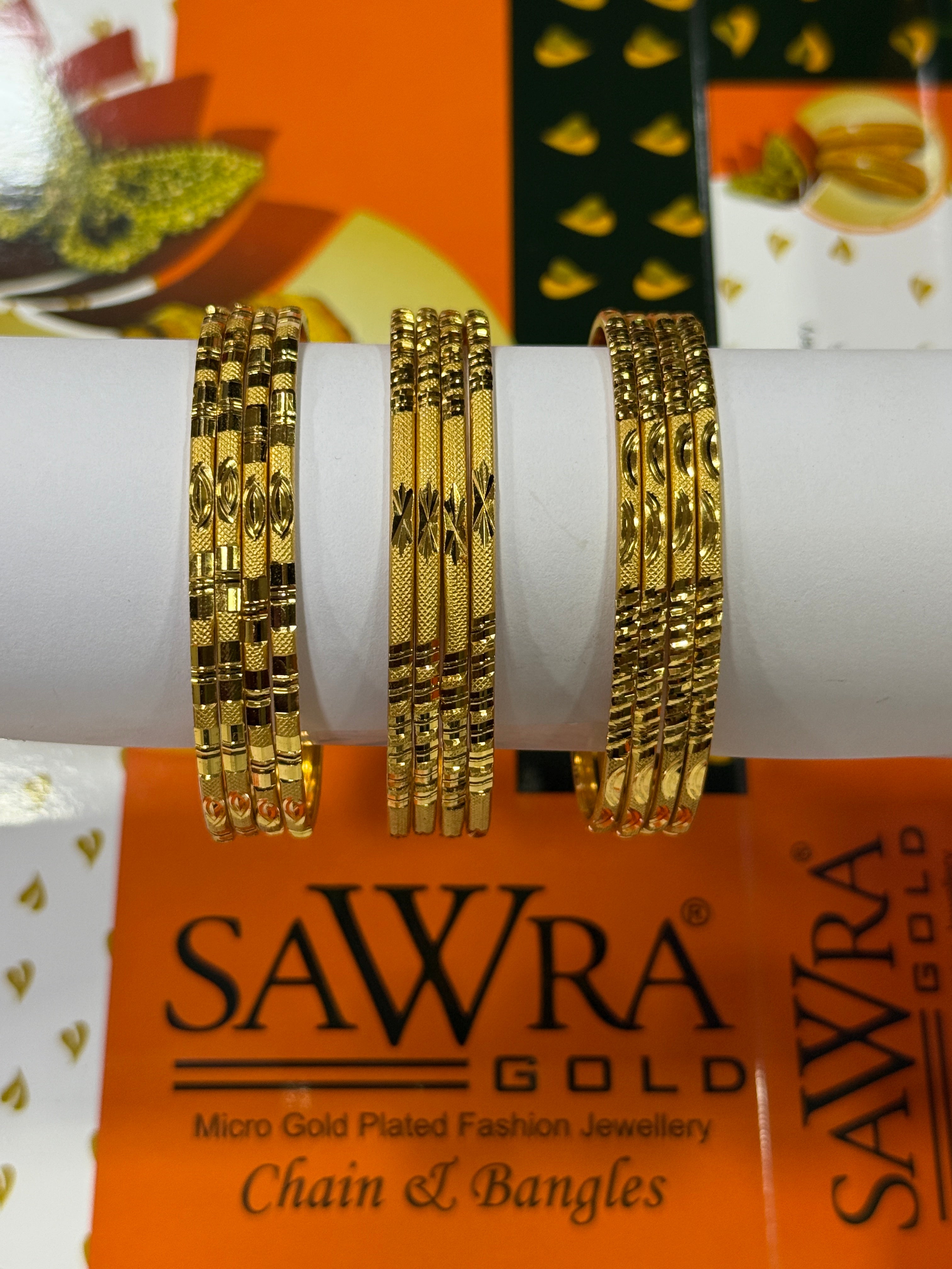 Sawra Gold Bangles 1302 (DZ)