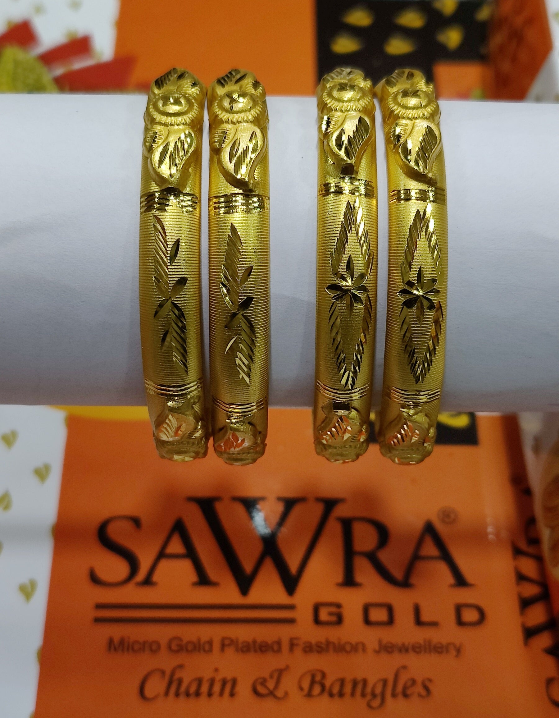 Sawra Gold Bangles 2611